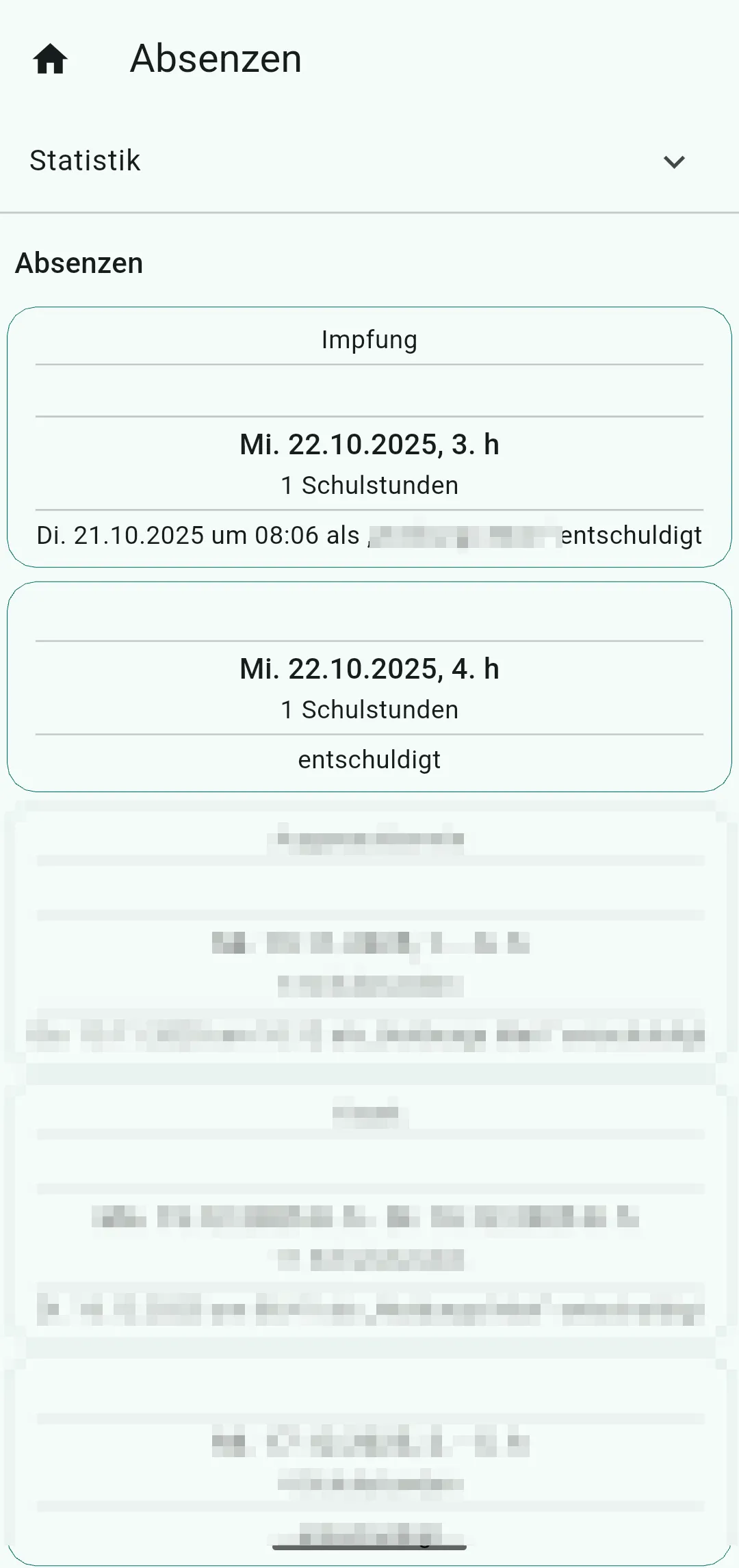 Absenzenübersicht mit Entschuldigungsstatus
